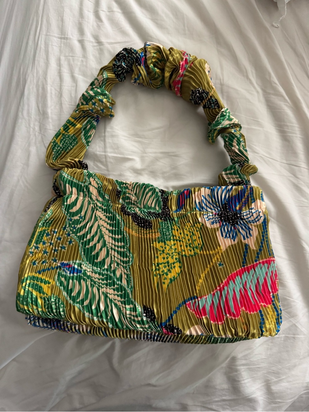 Anthro inspired Pleated Floral Pattern Shoulder Bag in Spring Green